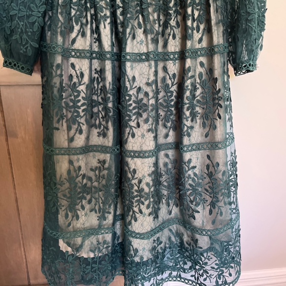 Ivy City Co. Women’s Dress - Picture 4 of 5